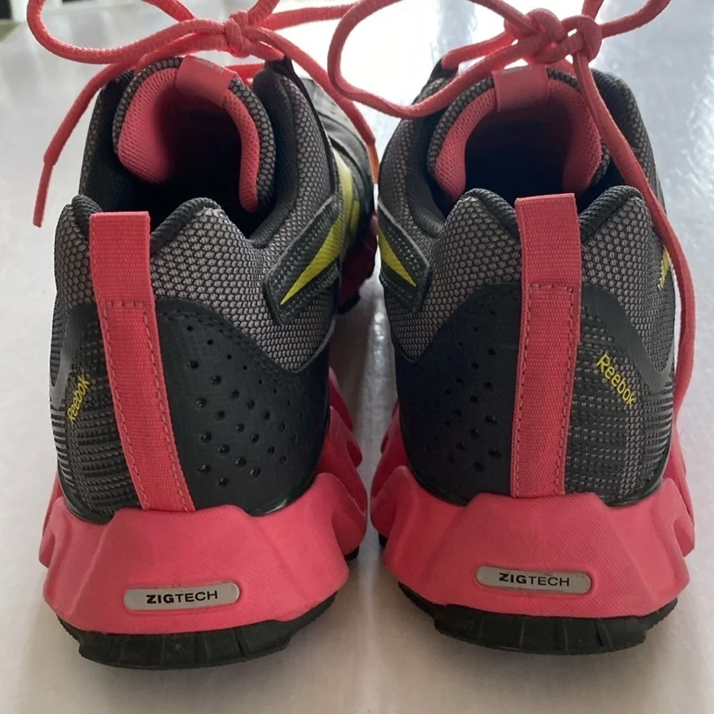 Reebok zigtech black